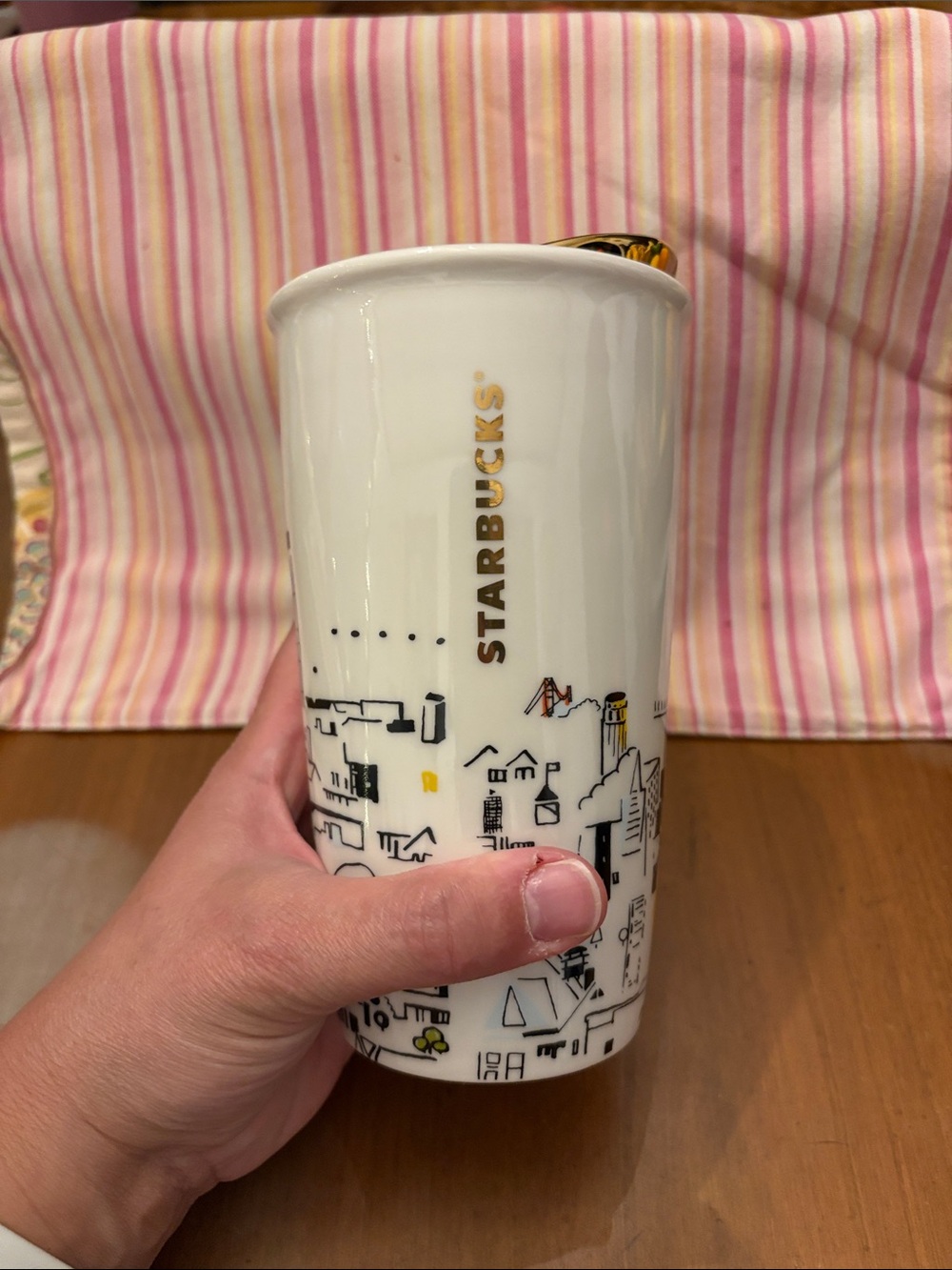 2015 Starbucks San Francisco Travel Coffee Mug Gold Lid - Picture 3 of 6